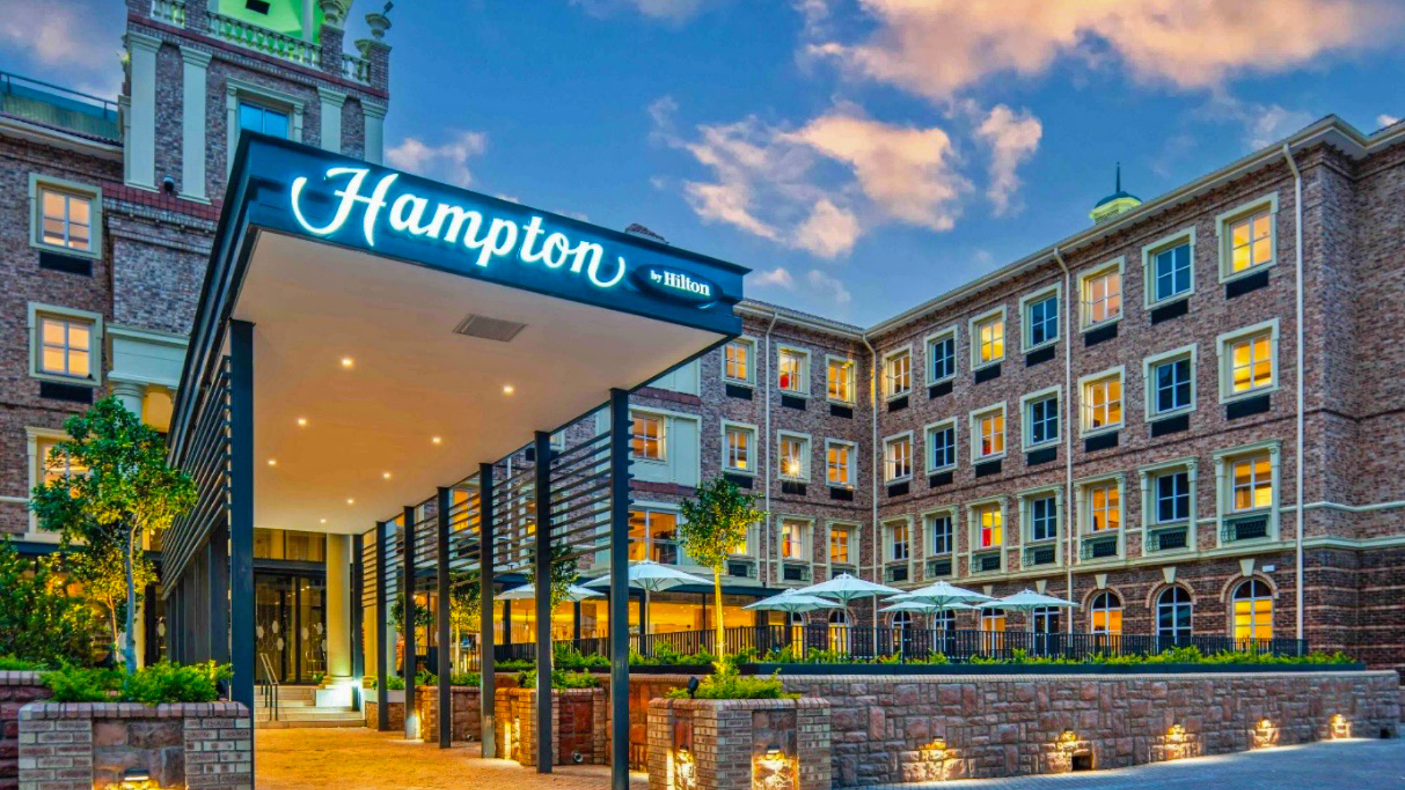 Hampton by Hilton