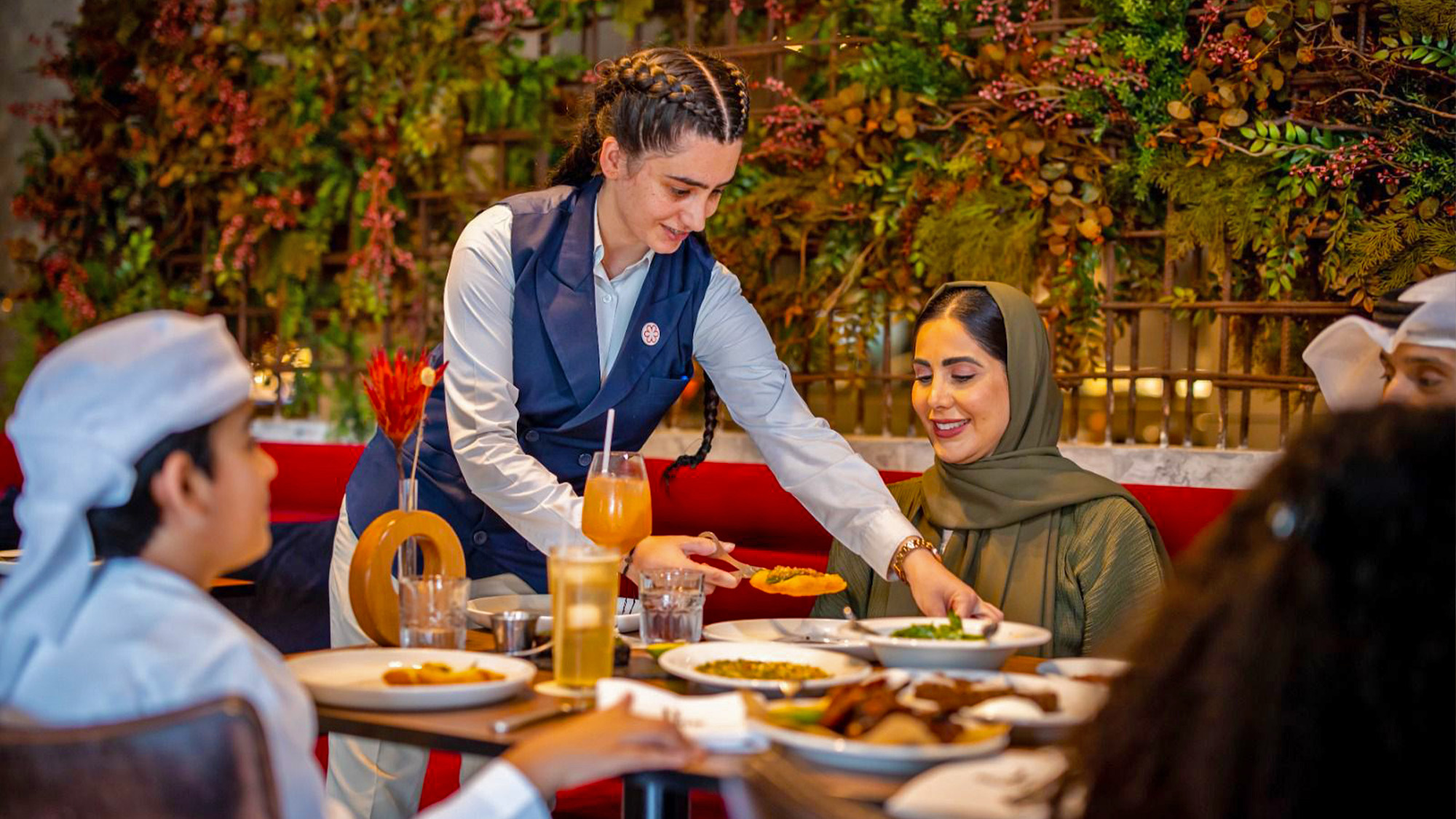A Global Gastronomy Hub: Dubai’s Inexpensive Culinary Scene 19 Dubai