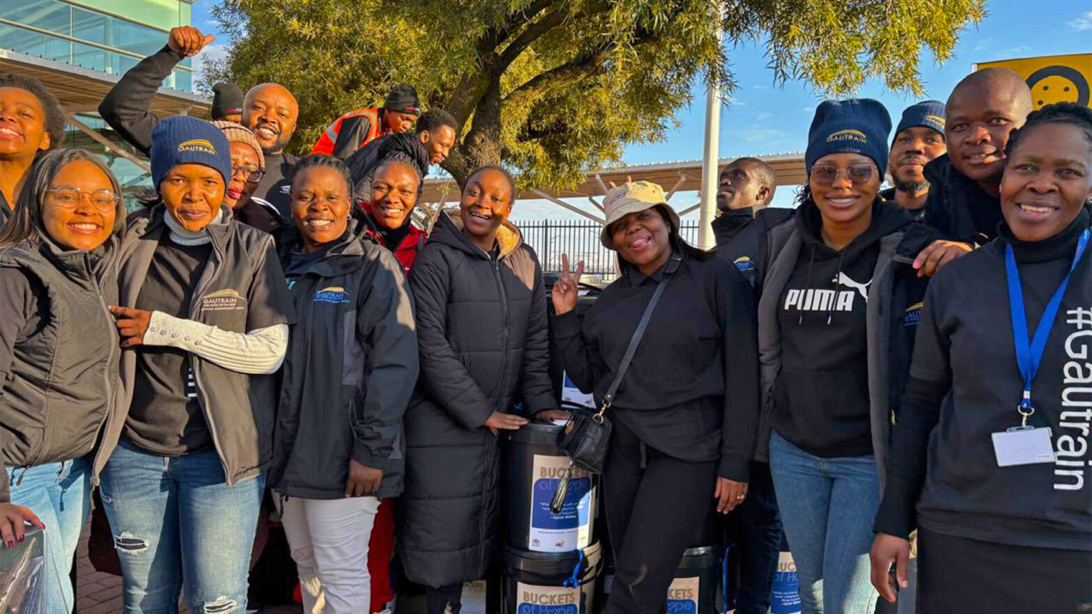 Filling Food Buckets Of Hope - Gautrain Marks Mandela Day 19 Mandela Day